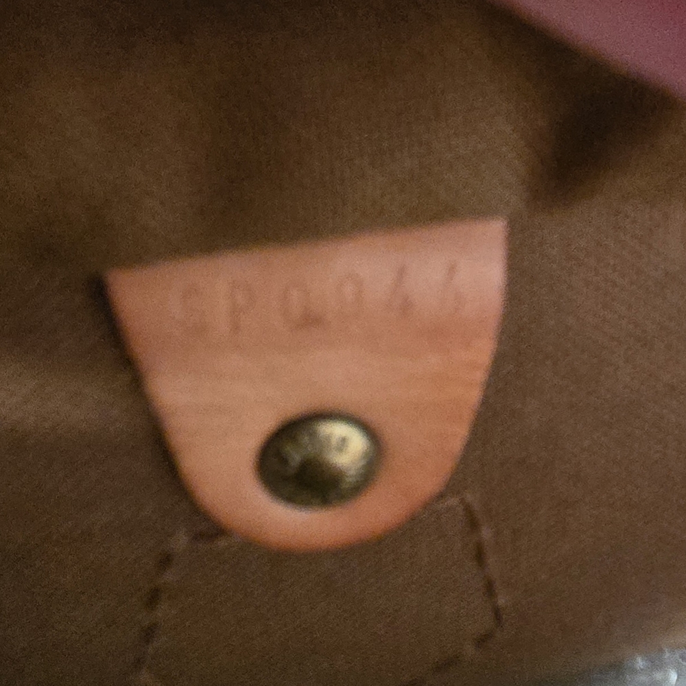 Authenthic Louis Vuitton Monogram Speedy 40. - Picture 11 of 16